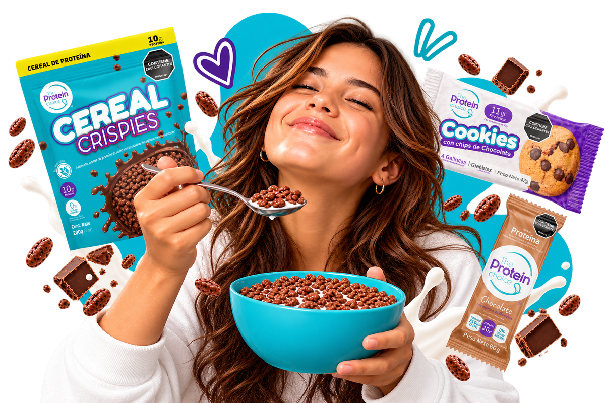 Persona disfrutando un snack de The Protein Choice